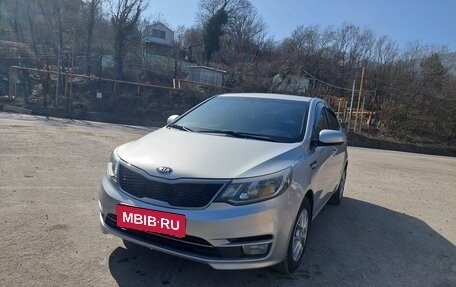 KIA Rio III рестайлинг, 2015 год, 860 000 рублей, 1 фотография