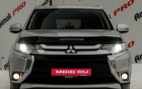 Mitsubishi Outlander III рестайлинг 3, 2017 год, 1 780 000 рублей, 2 фотография