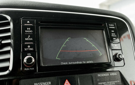 Mitsubishi Outlander III рестайлинг 3, 2017 год, 1 780 000 рублей, 18 фотография