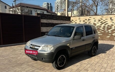 Chevrolet Niva I рестайлинг, 2013 год, 363 000 рублей, 2 фотография