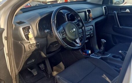 KIA Sportage IV рестайлинг, 2017 год, 1 850 000 рублей, 8 фотография