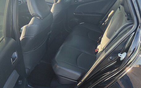 Toyota Prius IV XW50, 2021 год, 2 900 000 рублей, 19 фотография