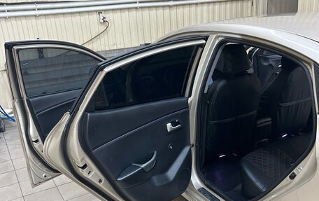 KIA Rio III рестайлинг, 2015 год, 700 000 рублей, 12 фотография