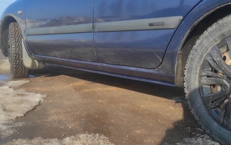 Mitsubishi Carisma I, 2002 год, 300 000 рублей, 7 фотография