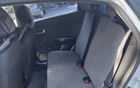 KIA Rio III рестайлинг, 2015 год, 860 000 рублей, 3 фотография