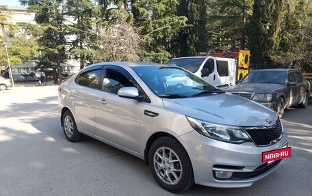 KIA Rio III рестайлинг, 2015 год, 860 000 рублей, 8 фотография