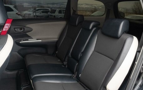 Toyota Wish II, 2011 год, 1 380 000 рублей, 13 фотография