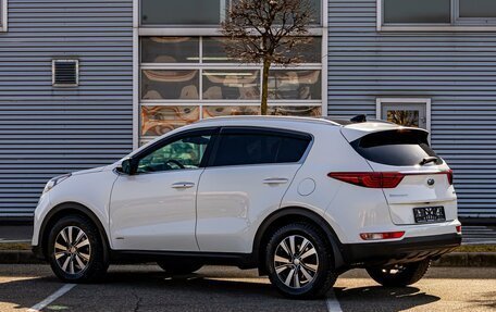 KIA Sportage IV рестайлинг, 2018 год, 2 155 000 рублей, 4 фотография