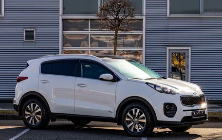 KIA Sportage IV рестайлинг, 2018 год, 2 155 000 рублей, 3 фотография