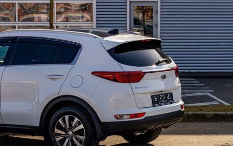 KIA Sportage IV рестайлинг, 2018 год, 2 155 000 рублей, 10 фотография