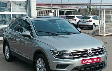 Volkswagen Tiguan II, 2020 год, 3 450 000 рублей, 3 фотография
