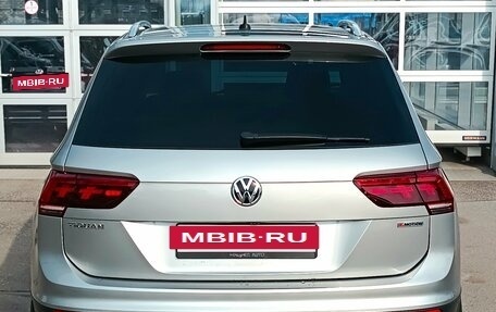 Volkswagen Tiguan II, 2020 год, 3 450 000 рублей, 5 фотография