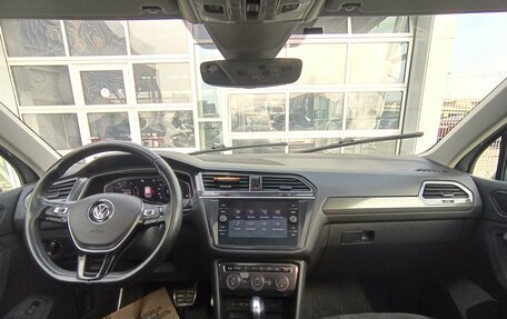 Volkswagen Tiguan II, 2020 год, 3 450 000 рублей, 21 фотография