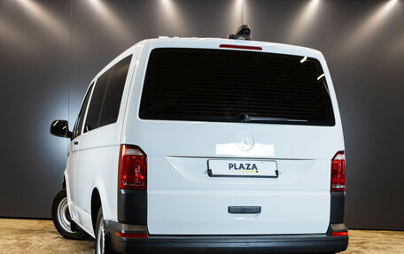 Volkswagen Transporter T6 рестайлинг, 2018 год, 2 629 000 рублей, 3 фотография