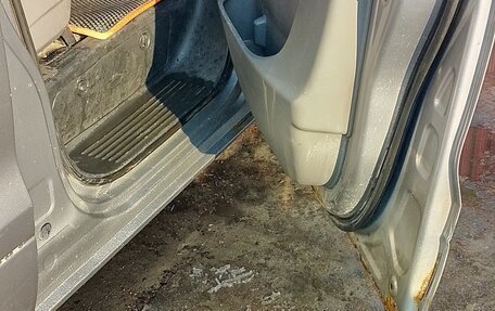 Hyundai Grand Starex Grand Starex I рестайлинг 2, 2011 год, 1 050 000 рублей, 14 фотография