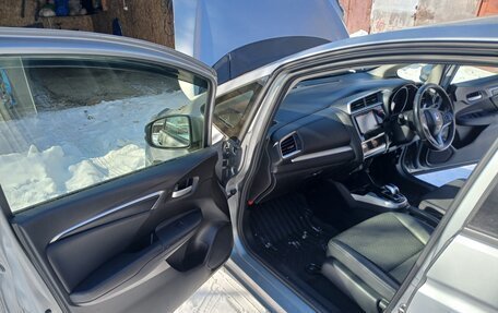 Honda Fit III, 2014 год, 740 000 рублей, 13 фотография