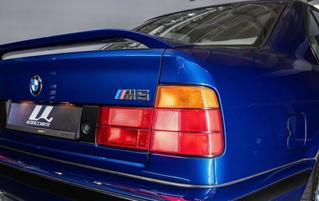 BMW M5, 1992 год, 19 000 000 рублей, 25 фотография