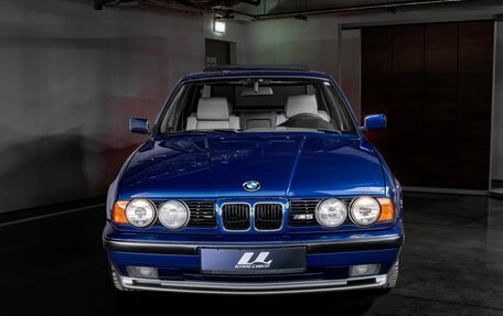 BMW M5, 1992 год, 19 000 000 рублей, 37 фотография