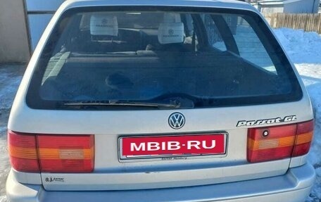 Volkswagen Passat B4, 1995 год, 700 000 рублей, 1 фотография