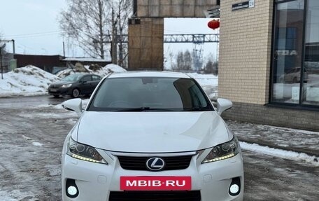 Lexus CT I рестайлинг, 2011 год, 1 270 000 рублей, 3 фотография