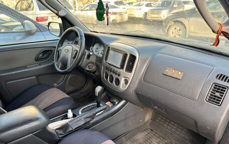 Ford Escape II, 2005 год, 215 000 рублей, 5 фотография