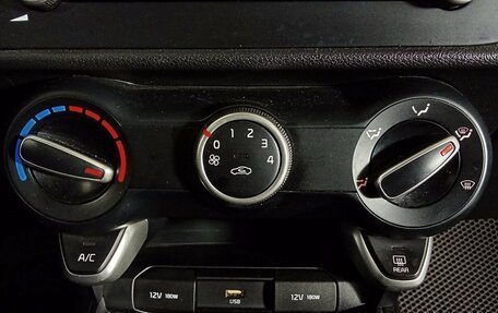 KIA Rio IV, 2021 год, 1 390 000 рублей, 15 фотография