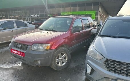 Ford Escape II, 2005 год, 215 000 рублей, 3 фотография