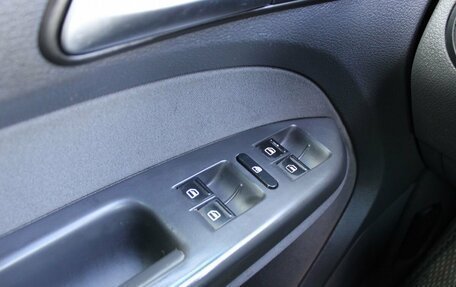 Volkswagen Touran III, 2011 год, 709 000 рублей, 9 фотография