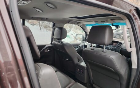 Nissan Pathfinder, 2011 год, 1 595 000 рублей, 13 фотография