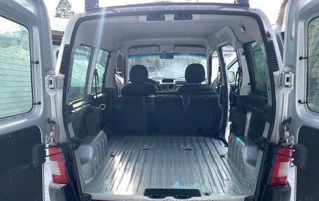 Peugeot Partner II рестайлинг 2, 2007 год, 375 000 рублей, 16 фотография