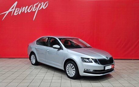 Skoda Octavia, 2019 год, 1 799 000 рублей, 7 фотография
