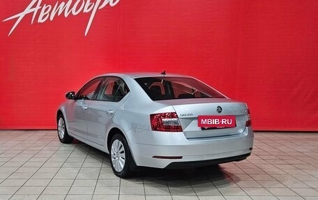 Skoda Octavia, 2019 год, 1 799 000 рублей, 3 фотография