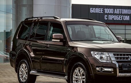 Mitsubishi Pajero IV, 2017 год, 2 455 000 рублей, 7 фотография