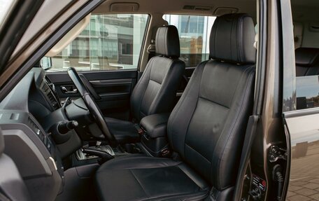 Mitsubishi Pajero IV, 2017 год, 2 455 000 рублей, 11 фотография