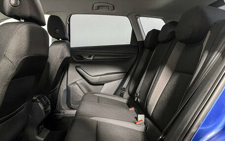 Skoda Karoq I, 2022 год, 2 647 000 рублей, 10 фотография