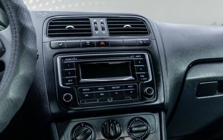 Volkswagen Polo VI (EU Market), 2014 год, 378 000 рублей, 16 фотография