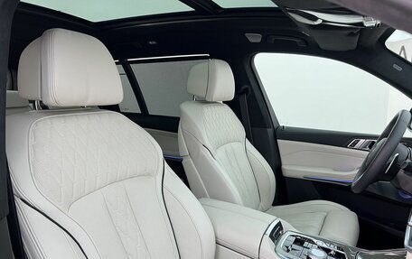 BMW X7, 2025 год, 17 350 000 рублей, 15 фотография