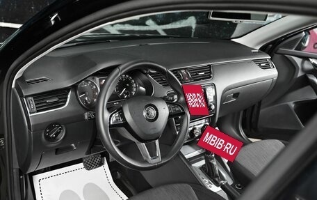 Skoda Octavia, 2017 год, 1 395 000 рублей, 8 фотография