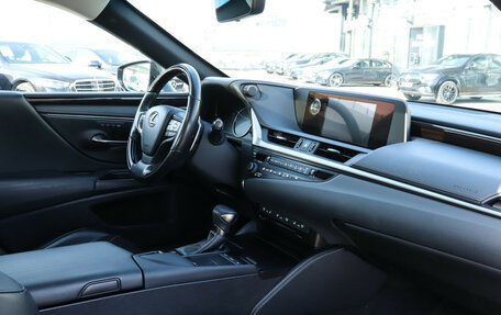 Lexus ES VII, 2019 год, 3 700 000 рублей, 10 фотография