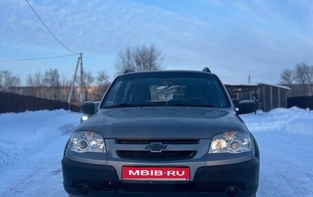 Chevrolet Niva I рестайлинг, 2018 год, 690 000 рублей, 1 фотография