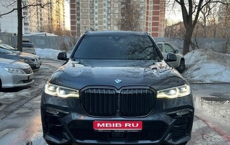 BMW X7, 2021 год, 9 800 000 рублей, 1 фотография