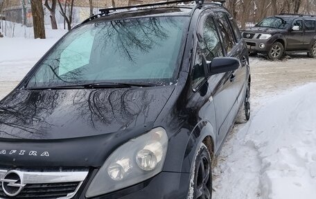 Opel Zafira B, 2007 год, 400 000 рублей, 1 фотография