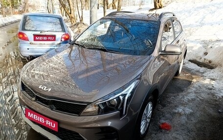 KIA Rio IV, 2021 год, 1 550 000 рублей, 1 фотография