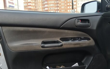 Mitsubishi Lancer IX, 2003 год, 250 000 рублей, 3 фотография