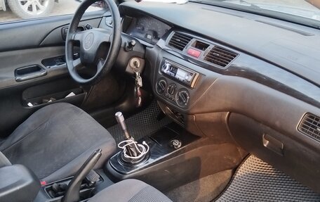 Mitsubishi Lancer IX, 2003 год, 250 000 рублей, 9 фотография