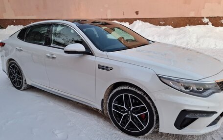 KIA Optima IV, 2019 год, 2 300 000 рублей, 2 фотография