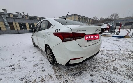 Hyundai Solaris II рестайлинг, 2018 год, 560 000 рублей, 4 фотография