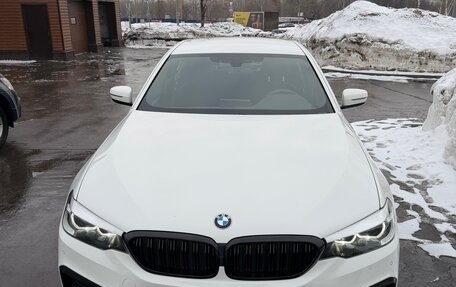 BMW 5 серия, 2019 год, 4 350 000 рублей, 2 фотография