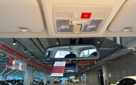 Hyundai Venue I, 2023 год, 2 400 000 рублей, 22 фотография