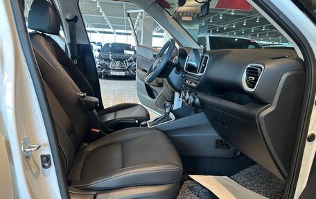 Hyundai Venue I, 2023 год, 2 400 000 рублей, 28 фотография